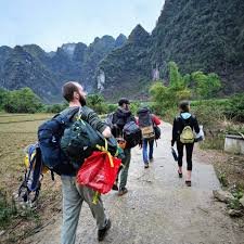 20 Useful Vietnamese Phrases for Travelers
