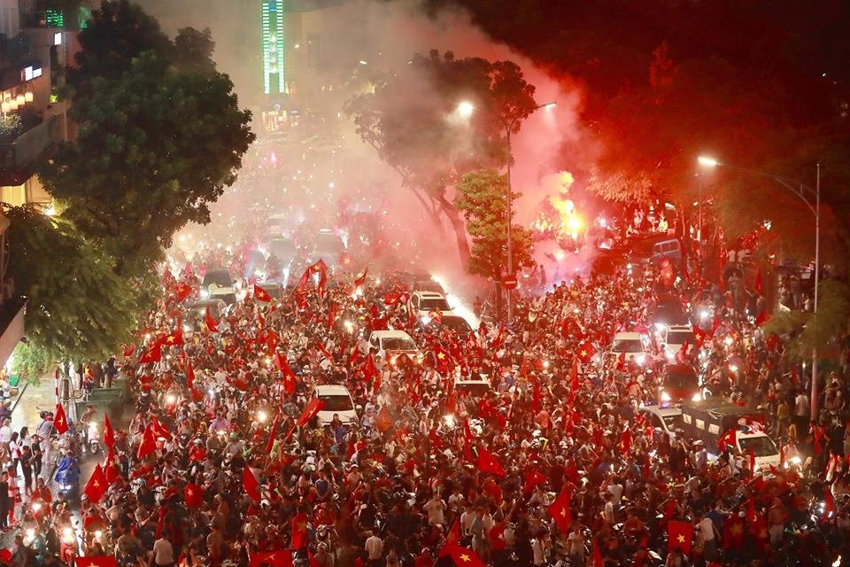 Vietnamese People Love Football – Or Do They Just Love Their Flag?