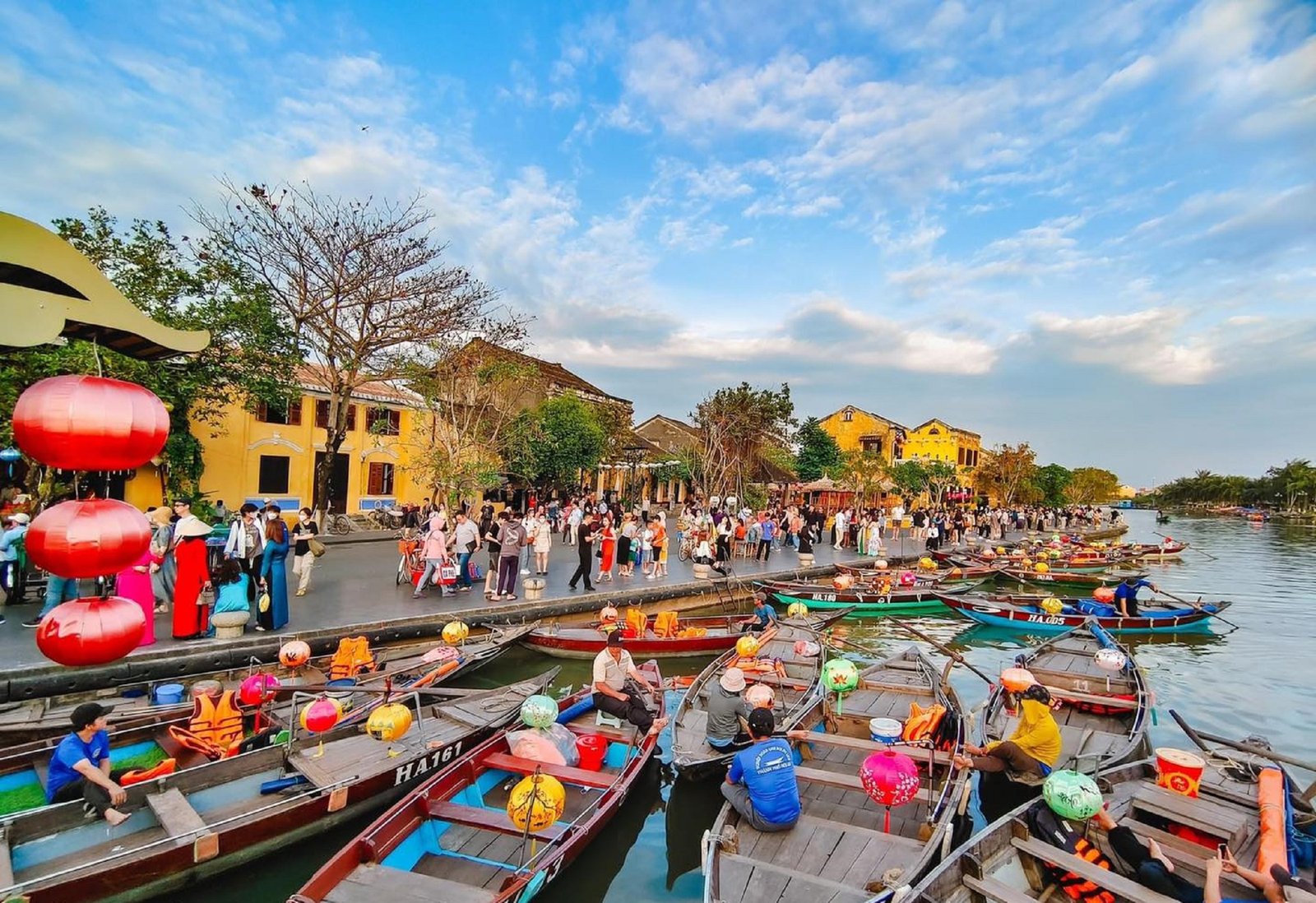 Top Destinations to Learn Vietnamese Culture and Language in 2025